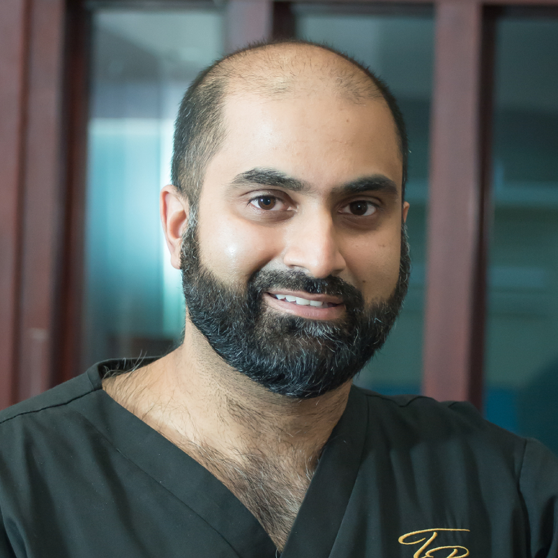 Dr Tariq Bashir